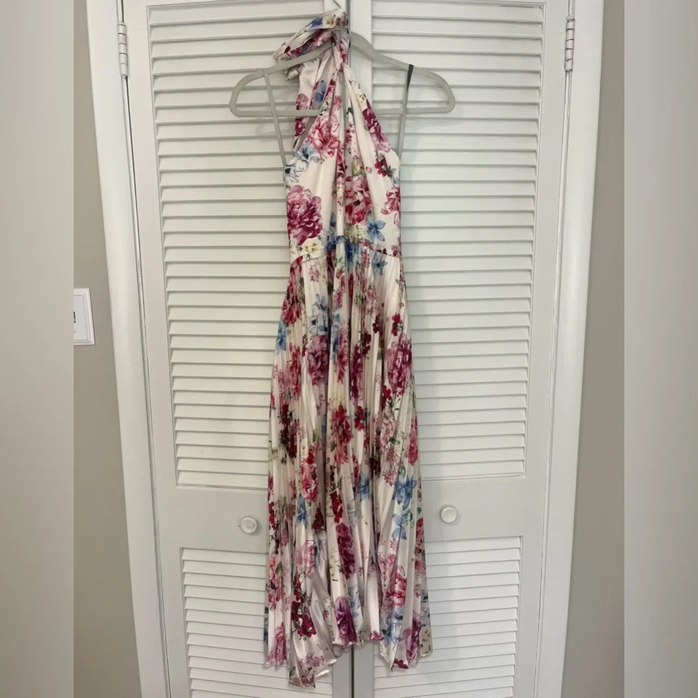 ML Monique Lhuillier Floral Hammered Satin Midi Dress - Picture 7 of 9